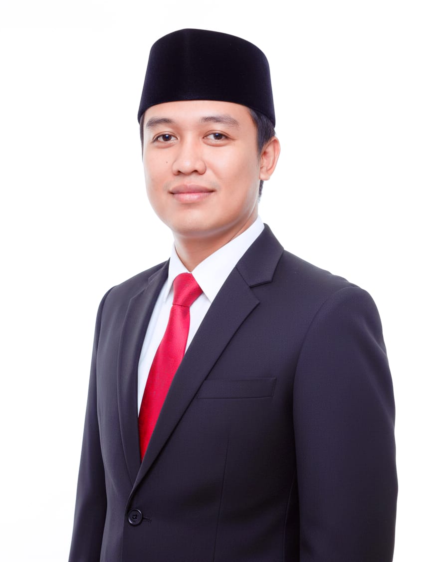 Dr. Andi Pratama
